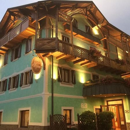 Hotel Alpina Pinzolo Esterno foto