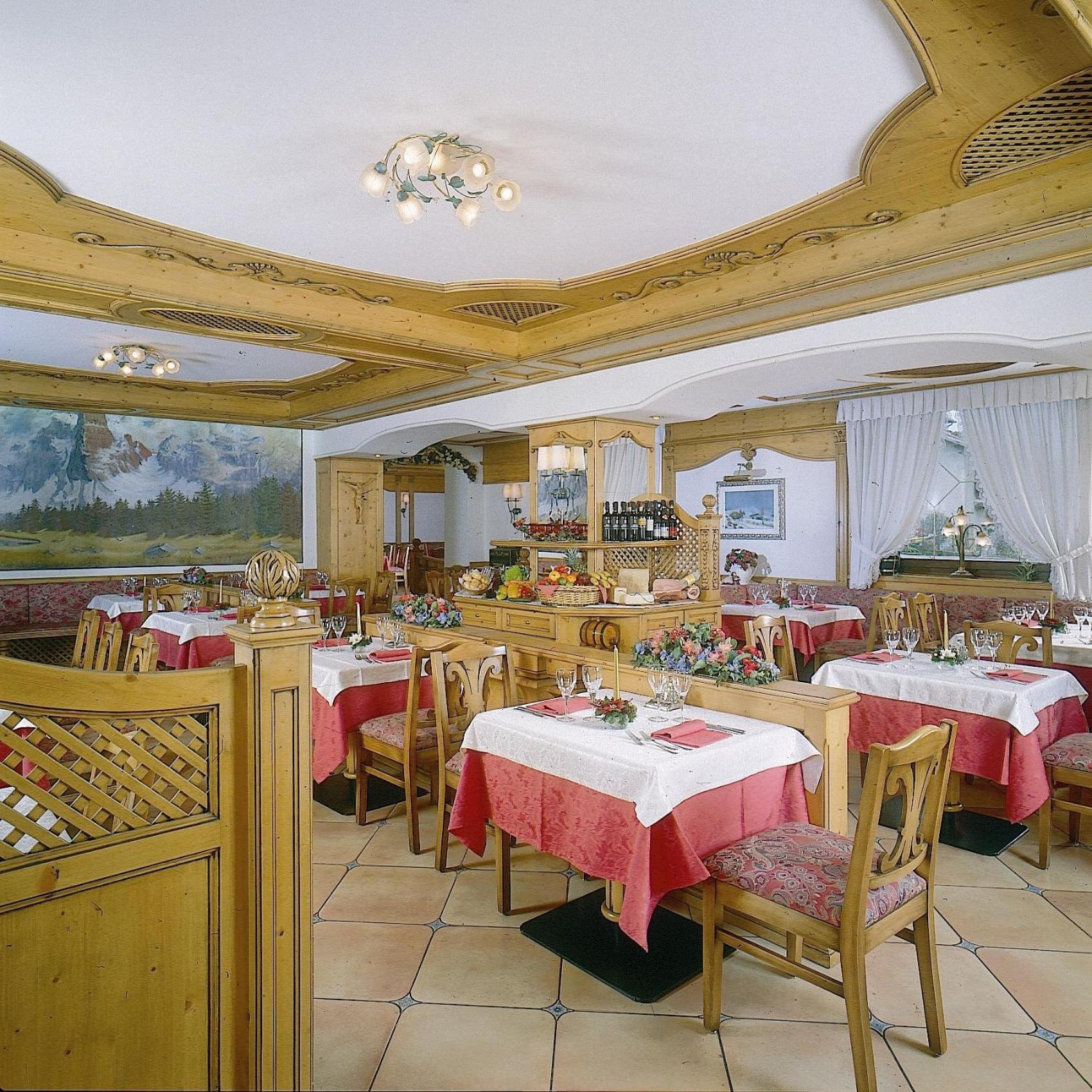 Hotel Alpina Pinzolo Esterno foto