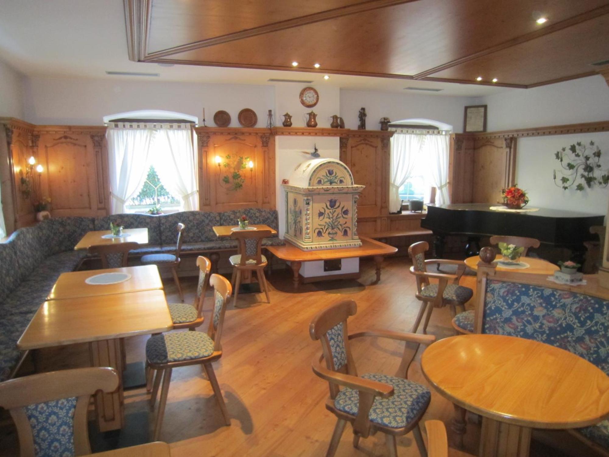 Hotel Alpina Pinzolo Esterno foto