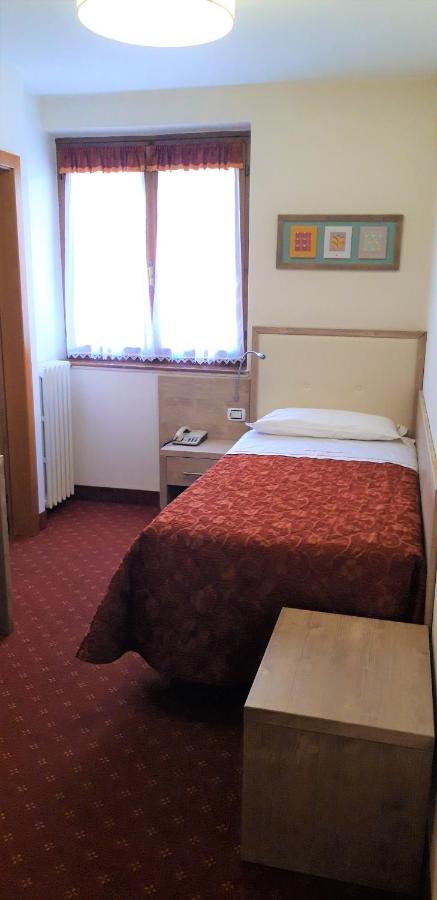 Hotel Alpina Pinzolo Esterno foto